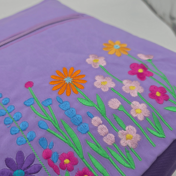 Große Umhängetasche Blumenwiese